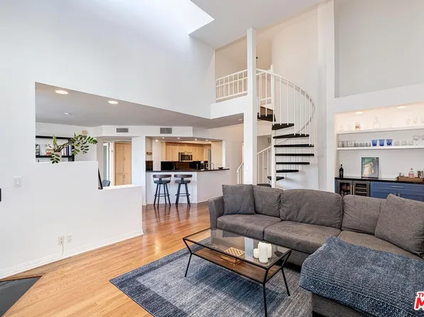 10608 Wilkins Ave APT 303, Los Angeles, CA 90024