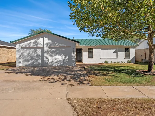 1105 Huron Ave, Lubbock, TX 79416