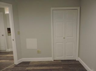 424 Bartlett St #1B, Roselle, NJ 07203