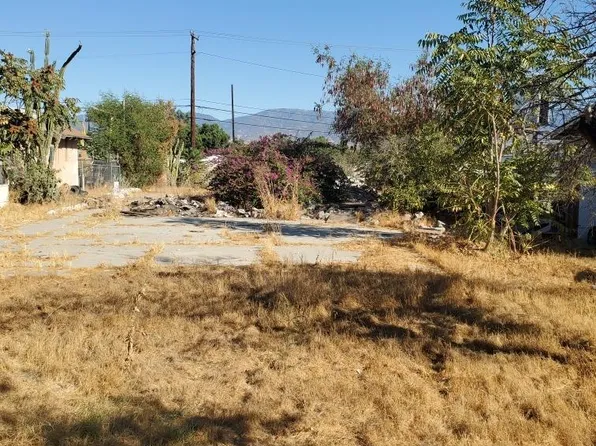 1527 W 5th St, San Bernardino, CA 92411