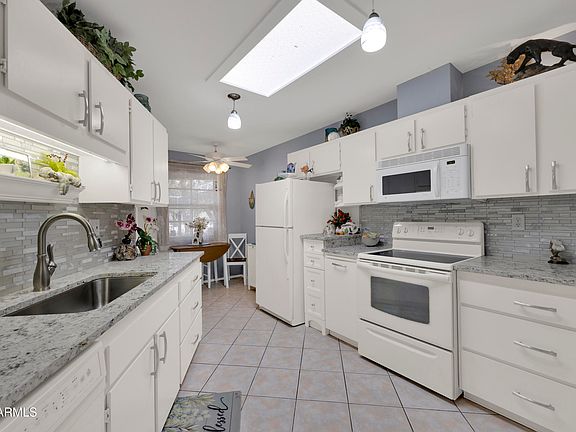 4th image of 17426 N BOSWELL Boulevard