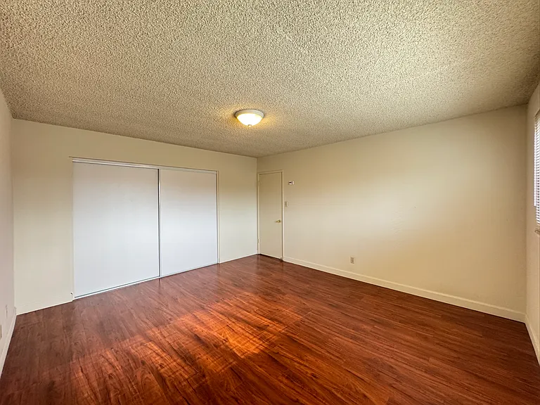 5708 Temple City Blvd — Photo 12