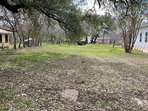 1720 N 7th St, Waco, TX 76707