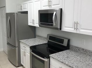 415 Rainbow Springs Ter, Royal Palm Beach, FL 33411