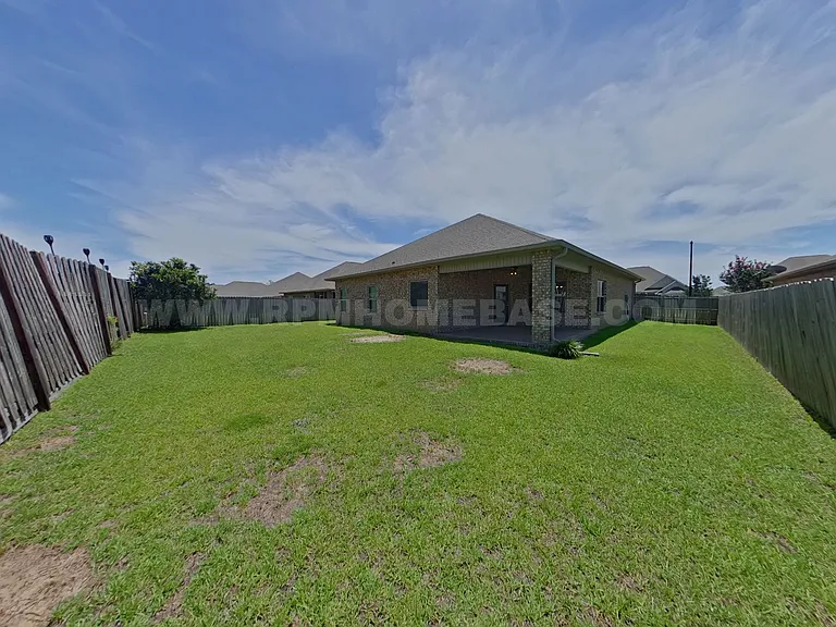 432 Chickadee St — Photo 24