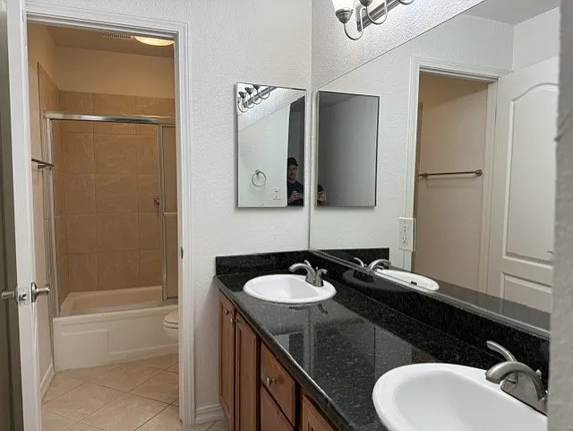 7178 N Fruit Ave #126 — Photo 11
