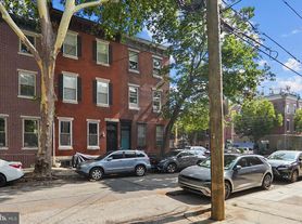 705 Catharine St, Philadelphia, PA