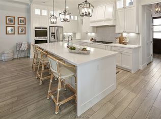 1310 Crystal Ln, College Station, TX 77845