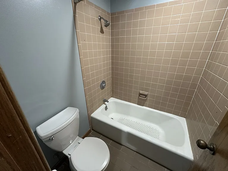 139 N 11th St #1004 — Photo 9