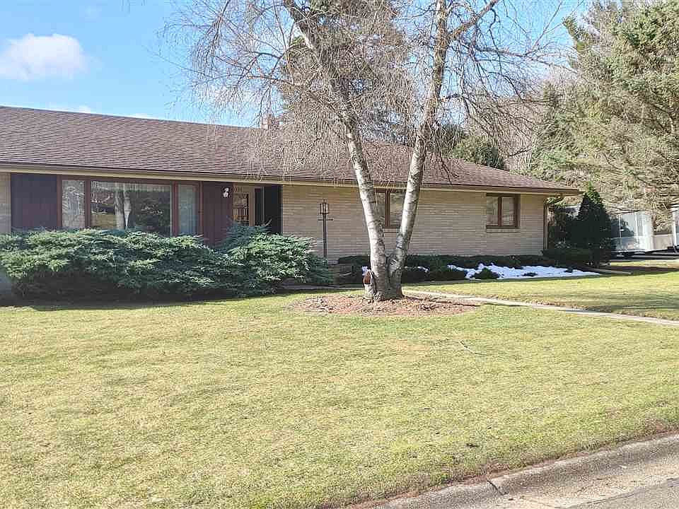 1st image of 2205 Linden Ave