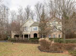 5730 Valley Stream Dr, Doylestown, PA 18902