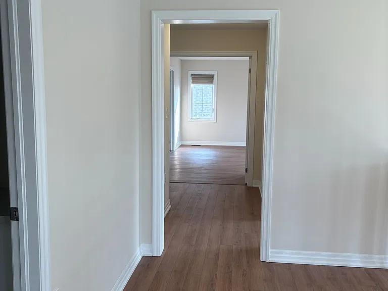 33 Stennett Dr — Photo 12