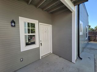 808 E 4th St, Santa Ana, CA 92701