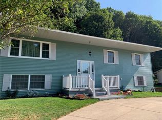 7637 Welcana Dr, Fairview, PA 16415
