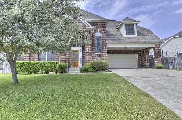 1st image of 1028 Savanna Ln