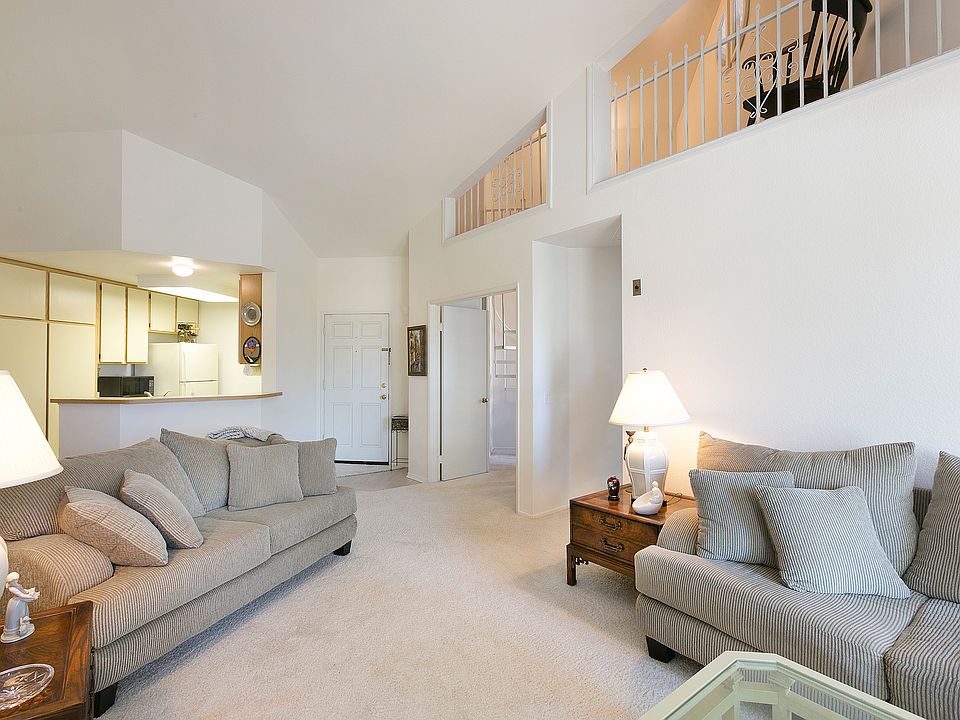 1st image of 7127 Camino Degrazia Unit 125