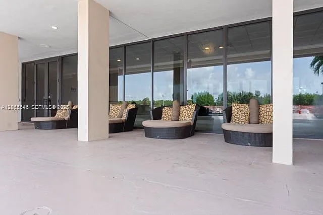 400 Kings Point Dr #606 — Photo 21