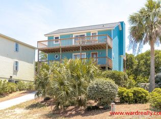 130 N Oak Dr, Surf City, NC 28445