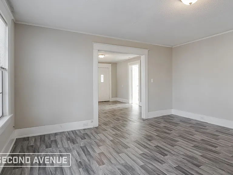 2908 Avenue I — Photo 12