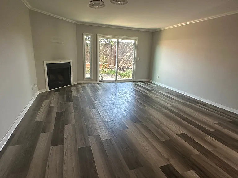 362 Tabor Ave — Photo 6