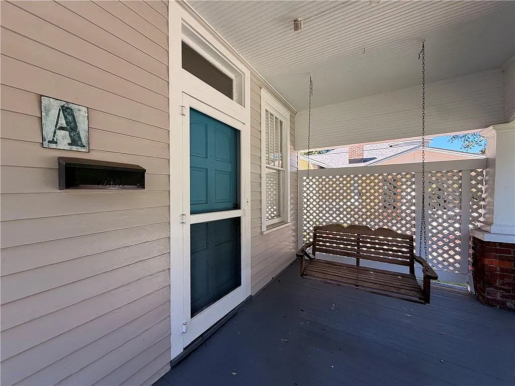 2 bed, 1.5 bath, 1455 sqft, $1,600 — Photo 2