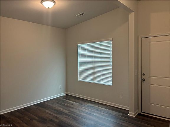 3rd image of 448 Infinity Cir