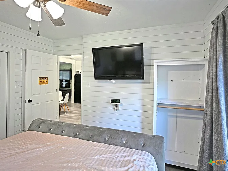 553 Scenic Dr — Photo 16