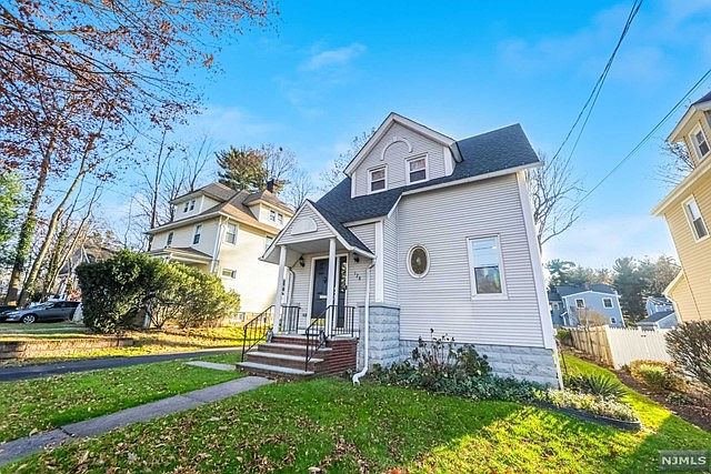 128 Bogert St Teaneck NJ Zillow