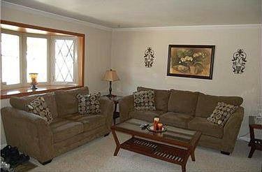 3rd image of 1044 Kentucky Blue Dr