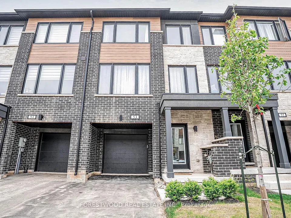 53 Humberstone Dr