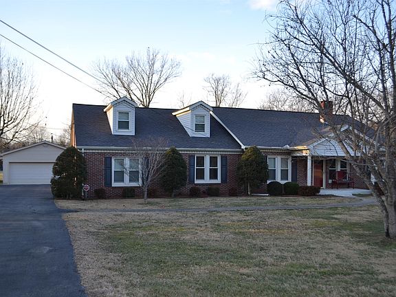 2nd image of 504 Morrison St