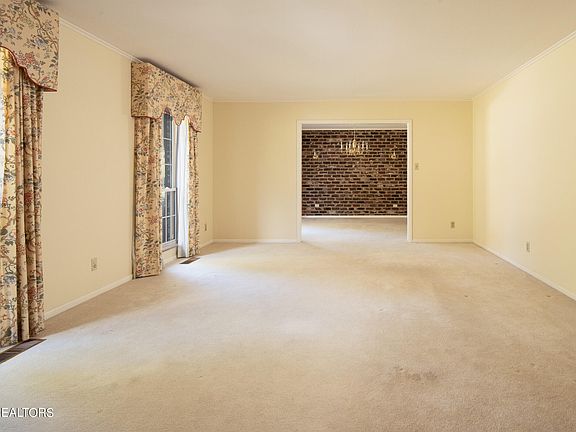 5th image of 8112 Ainsworth Dr #1