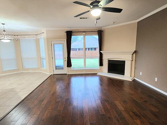 2nd image of 634 Candlewood Trl