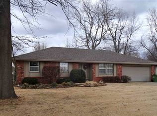 1233 W Lasalle St, Springfield, MO 65807