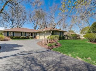 2370 Wyckwood Dr, Aurora, IL