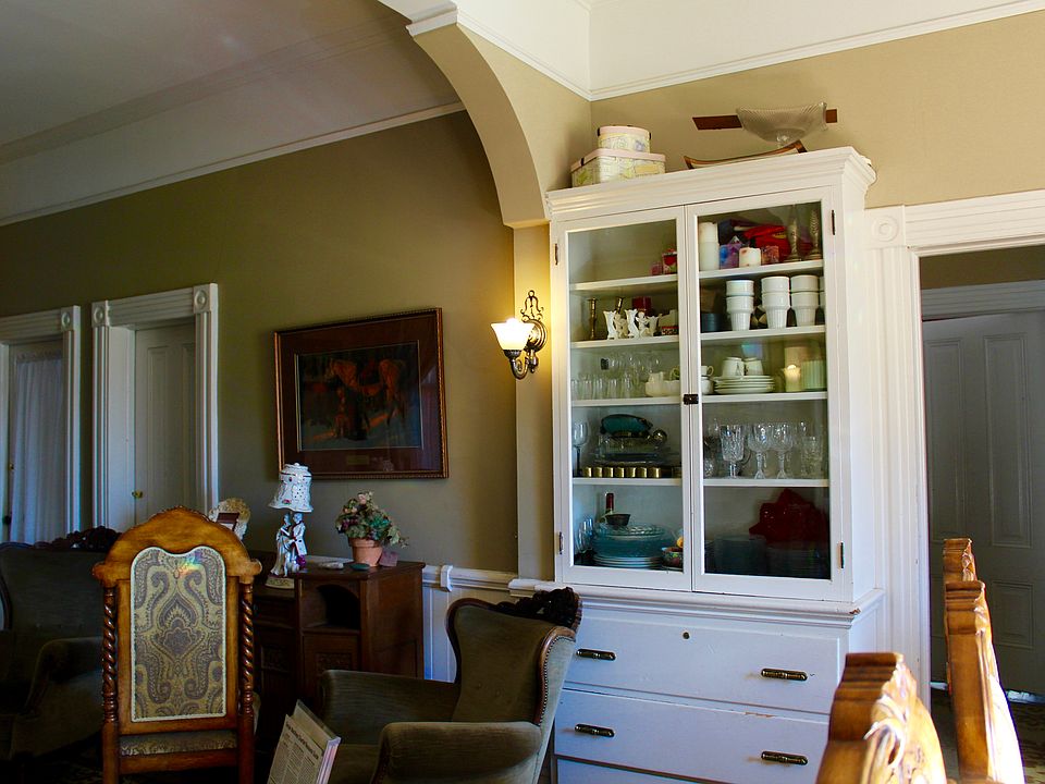 Custom built in cabinets