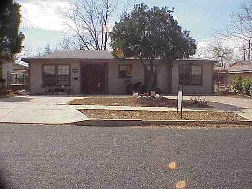 1st image of 550 GENERAL KRUEGER DR