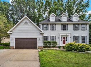 2524 Mallory Ln, Stow, OH 44224