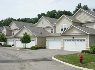 1446 Lakes Circle Dr, Columbus, OH 43240