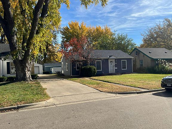 3rd image of 6809 Sheridan Ave S
