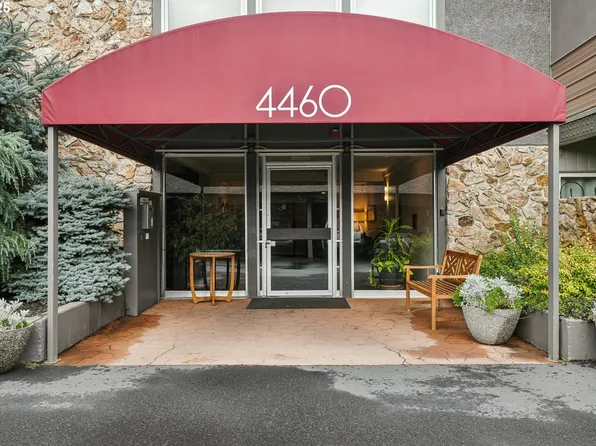 4460 SW Scholls Ferry Rd APT 7A, Portland, OR 97225