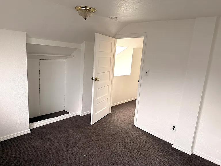 4245 S Raymond St — Photo 20