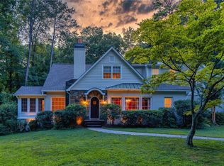 1566 Cave Rd NW, Atlanta, GA 30327