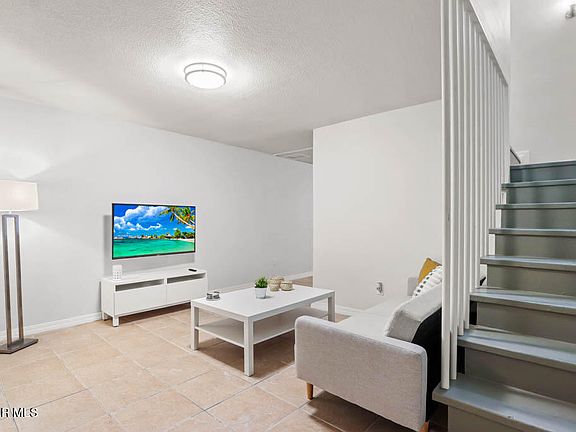 5th image of 3312 Gateway Blvd W #2