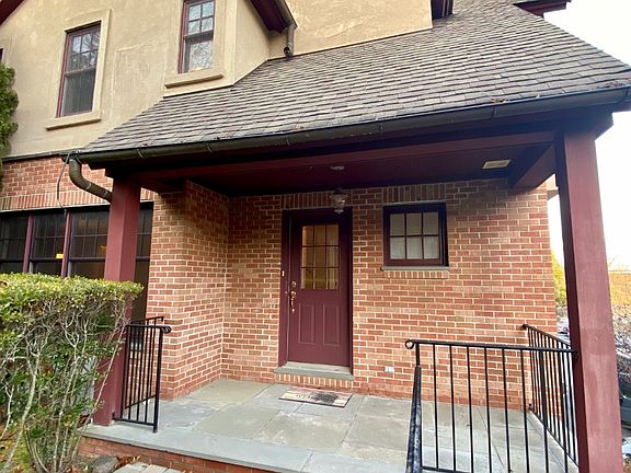 2nd image of 353 N Central Ave APT D