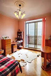 Sold by City Express Realty LLC