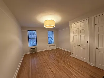 370 East 69th Street