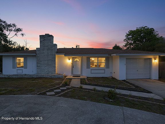 2nd image of 11519 Spring Hill Dr