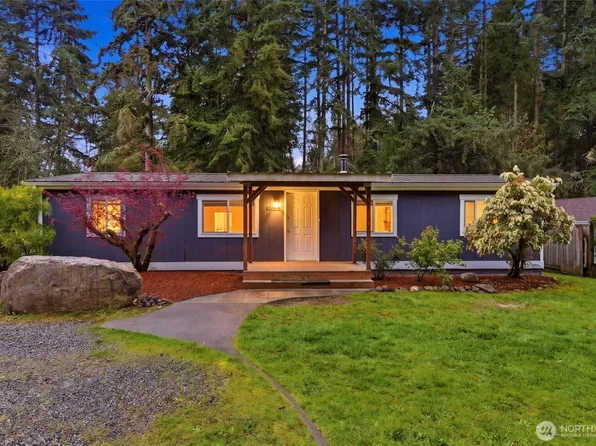 8105 NE Beachwood Avenue, Poulsbo, WA 98370