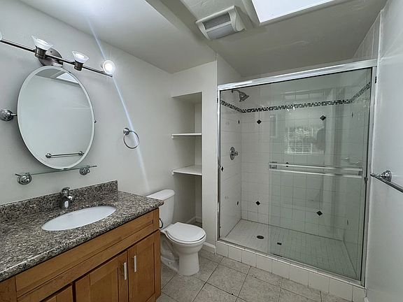 2nd image of 3542 Oak Knoll Dr